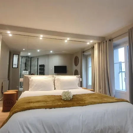 Appartement Suite Vinicole Hypercentre, Bastille & Gare 9 Min A Pied